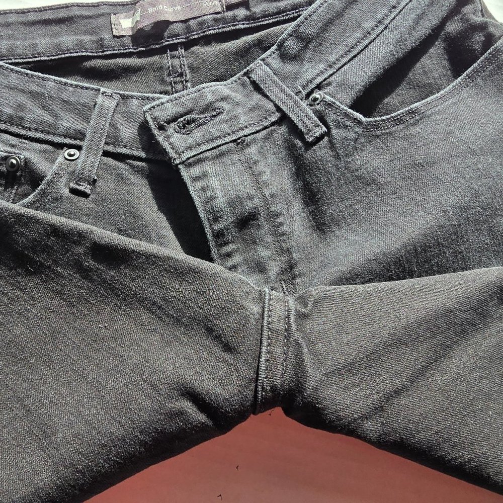 Black Levi's - Size 14 - Picture 4 of 8